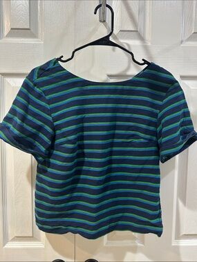 J. Crew - Cropped Box Shirt w Zipper Detail xs